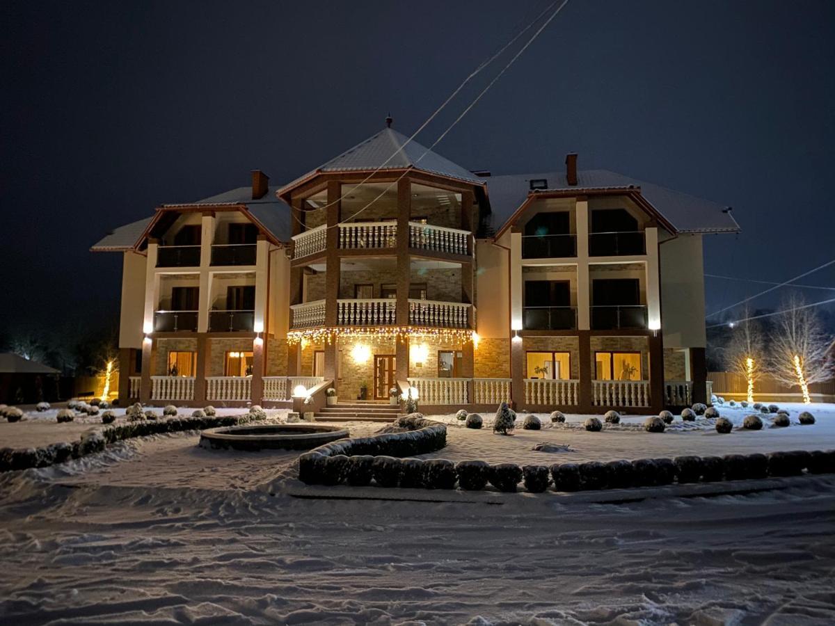 Приватна Садиба Європа Solociîn Exterior foto