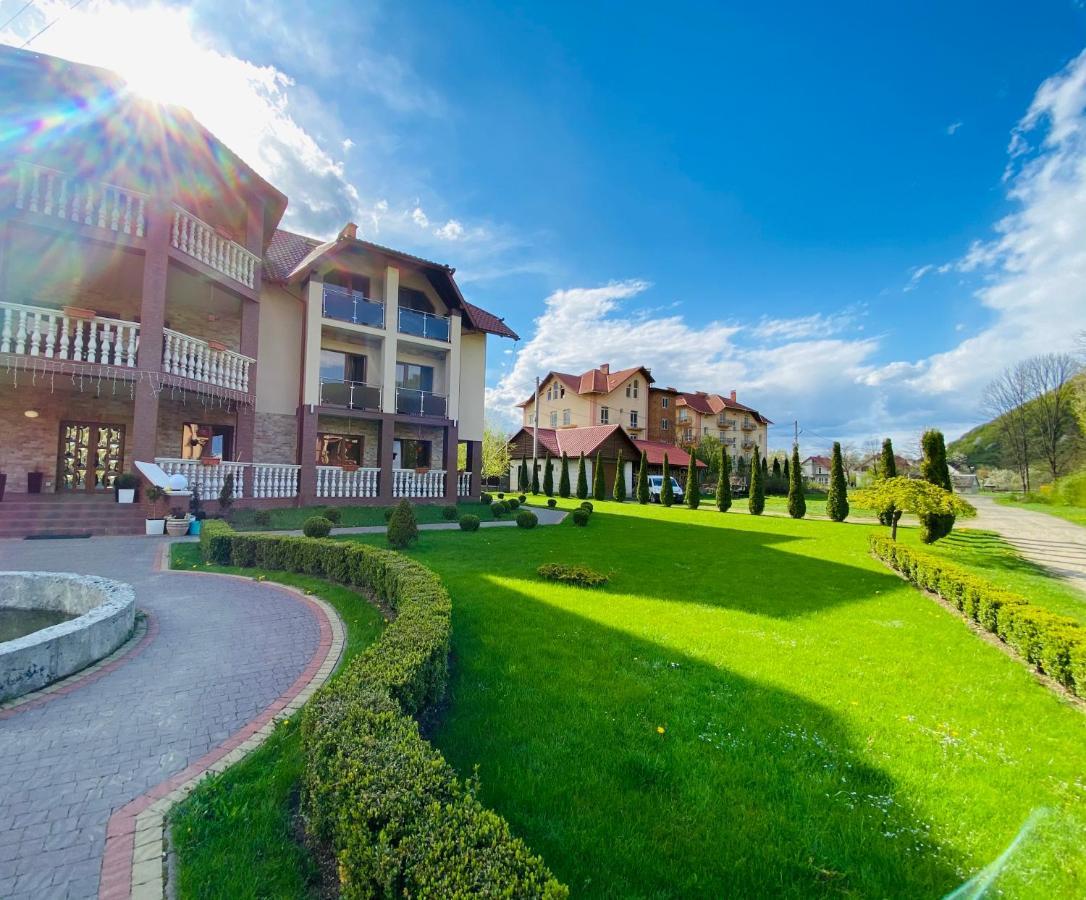 Приватна Садиба Європа Solociîn Exterior foto