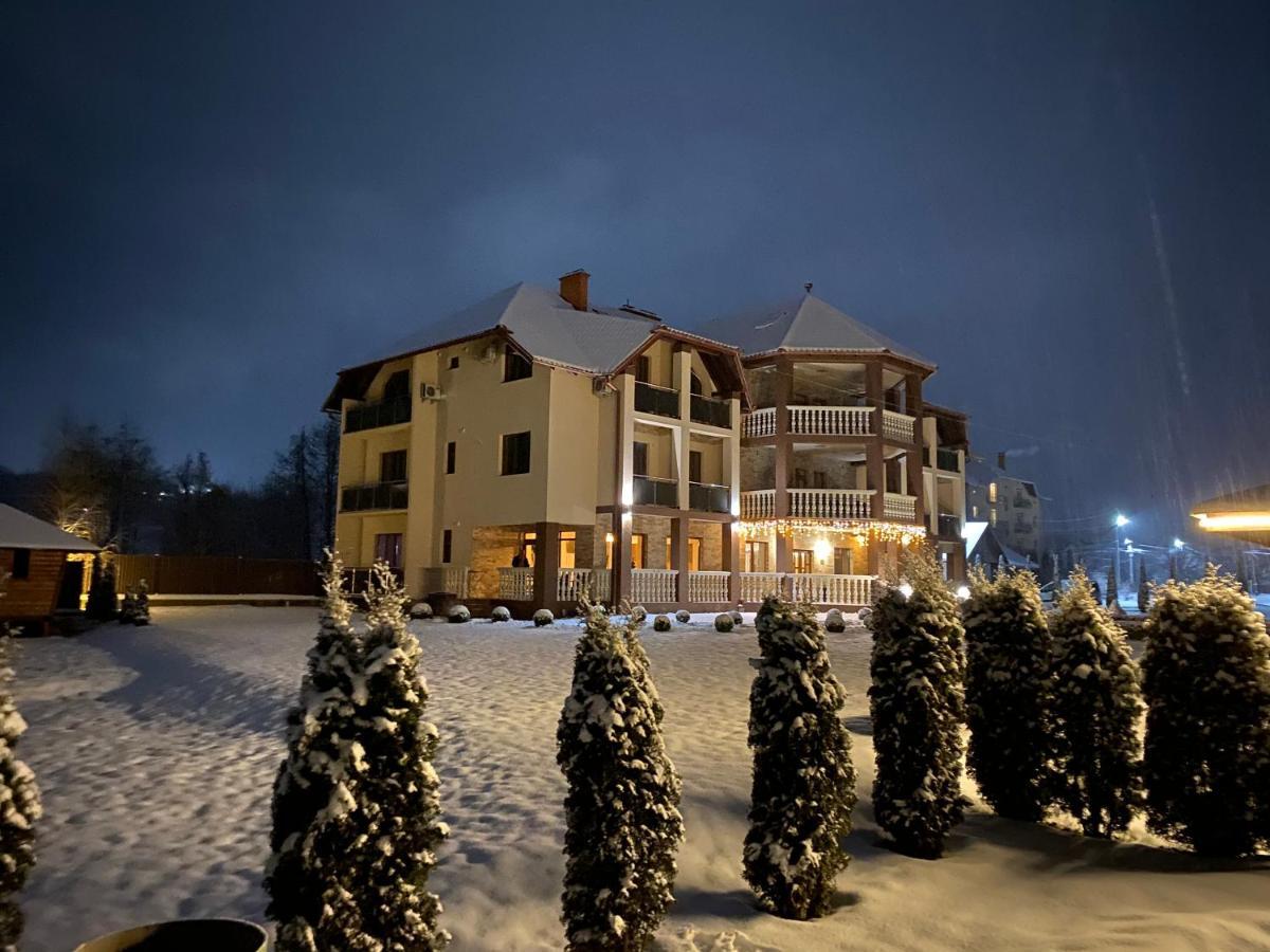 Приватна Садиба Європа Solociîn Exterior foto